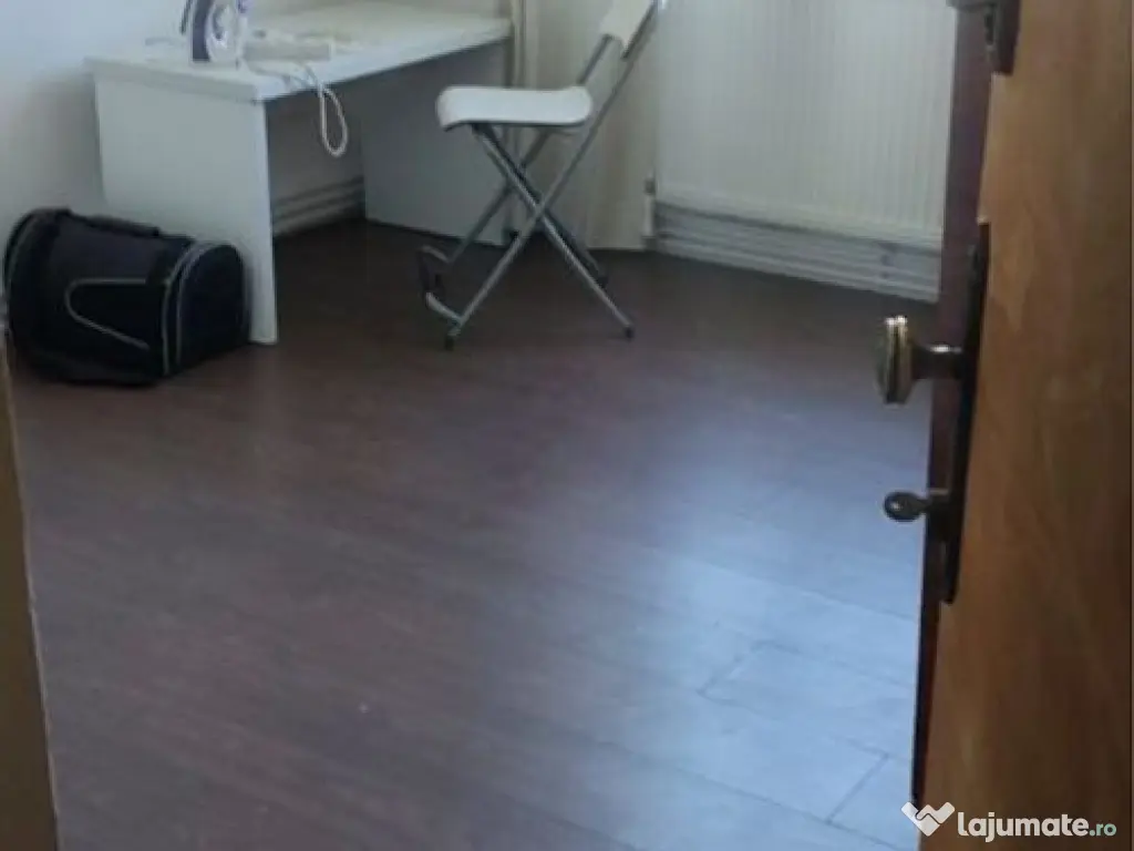 Apartament 2 camere, etaj 4/4, Țiglina 2