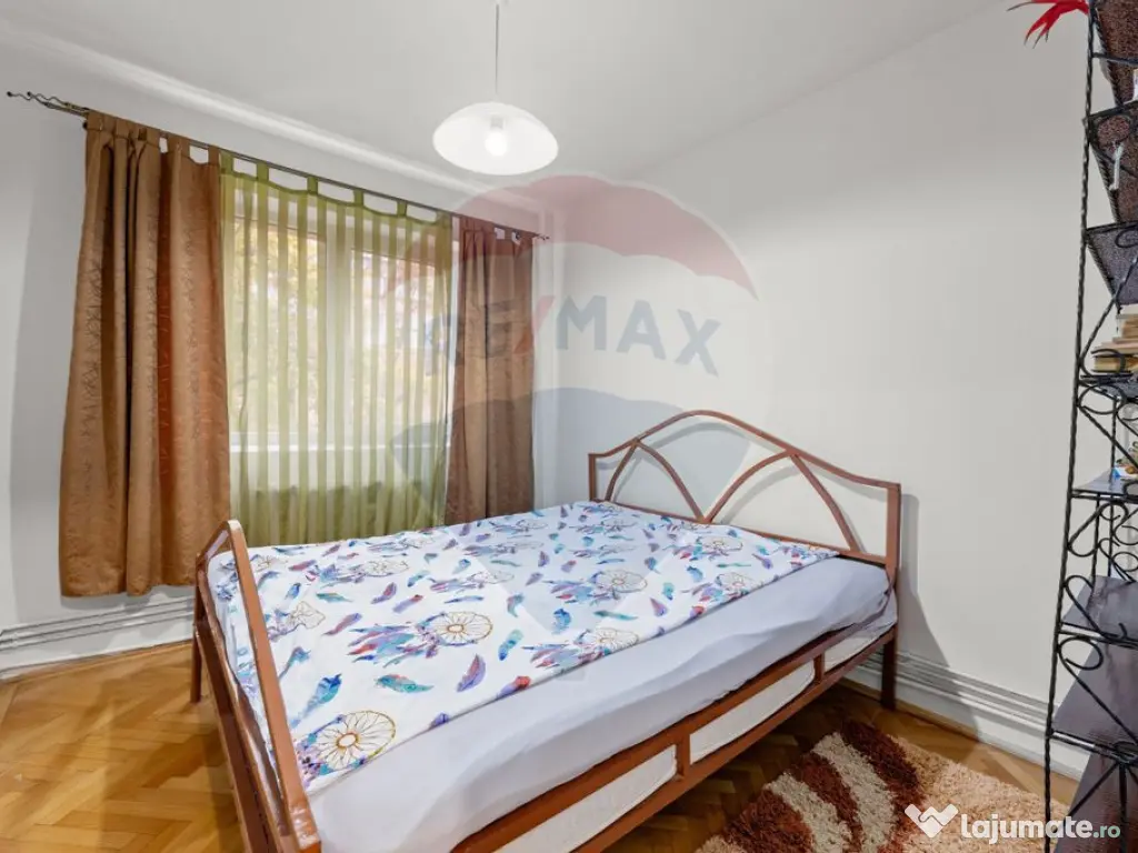 Apartament cu 3 camere de închiriat - zona Boul Rosu 