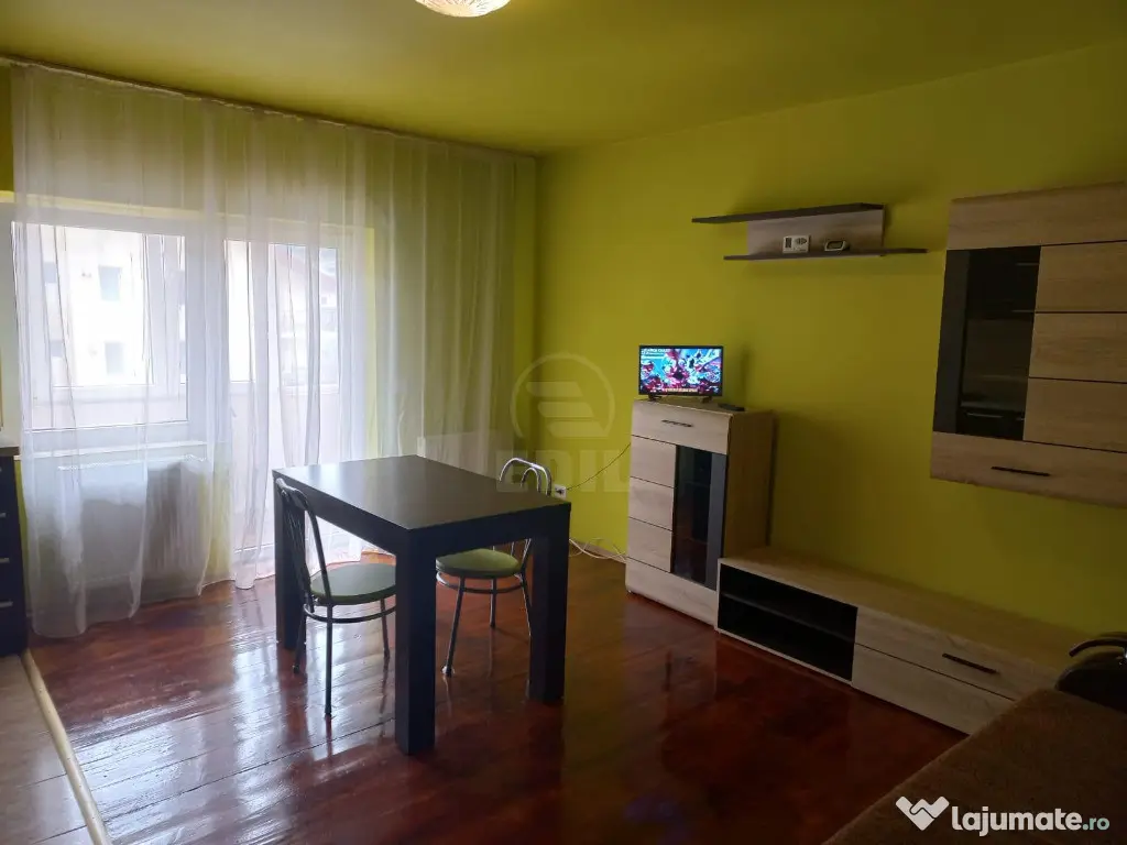 Apartament 2 camere,zona Eroilor