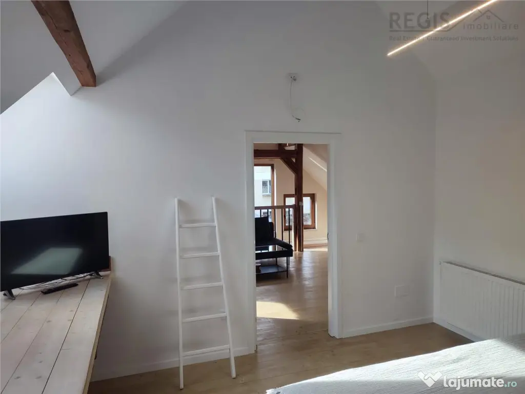 Apartament modern la curte 