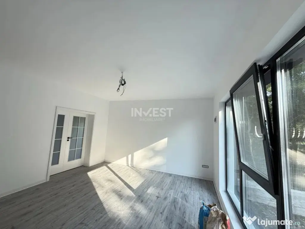 CASA INDIVIDUALA, 4 CAMERE, 2 BAI , 540 mp teren, MIROSLAVA- 