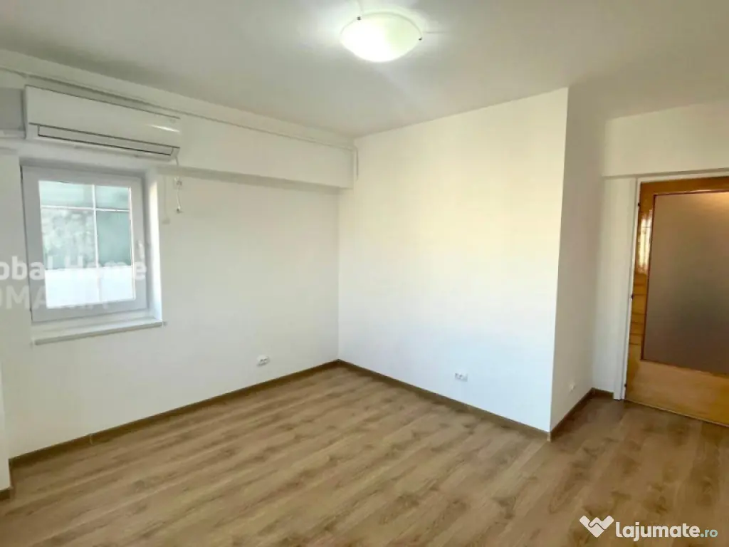 Office Duplex - 4 Rooms Unirii | 127 MP + 2 Balconies + 2 B 