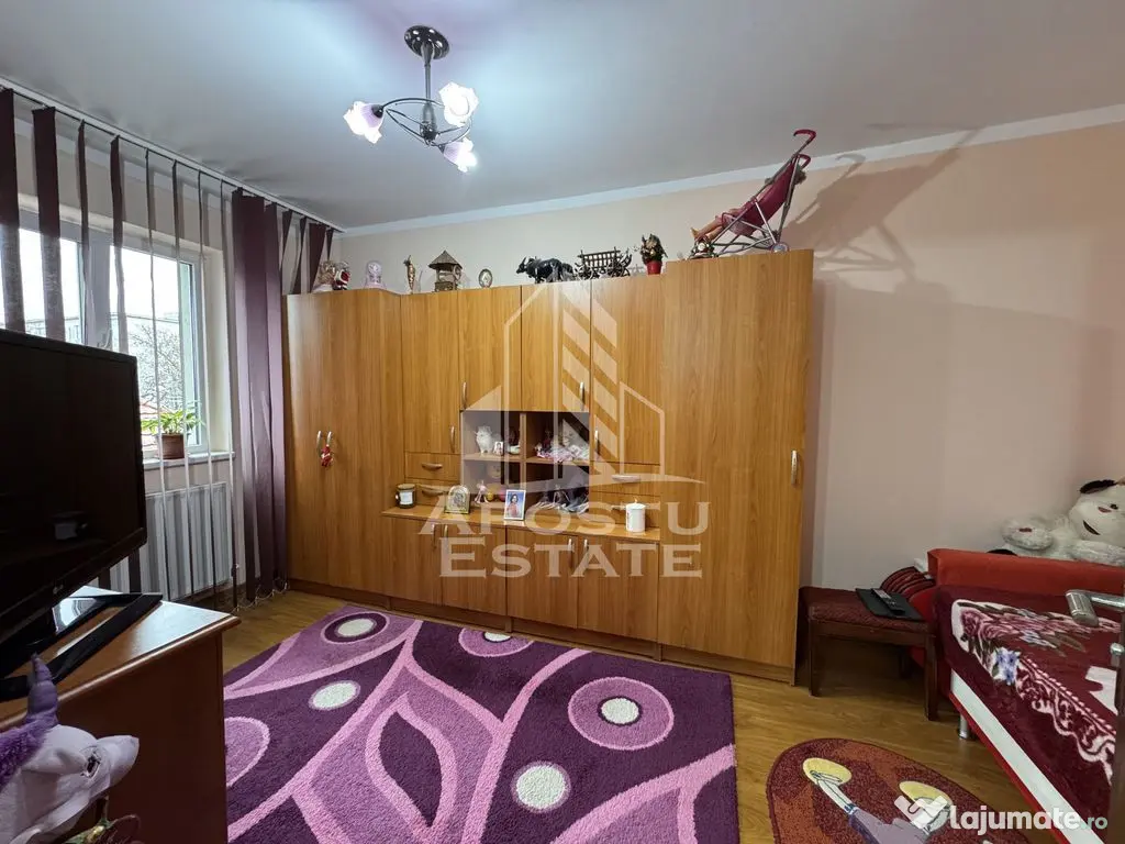Apartament 2 camere | Etaj 2/4 | Centrala proprie | Zona ...