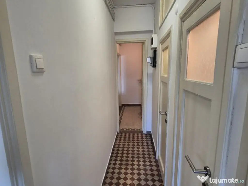 Apartament cu 2 camere + 1 camera de serviciu - 78,67 mp ... 