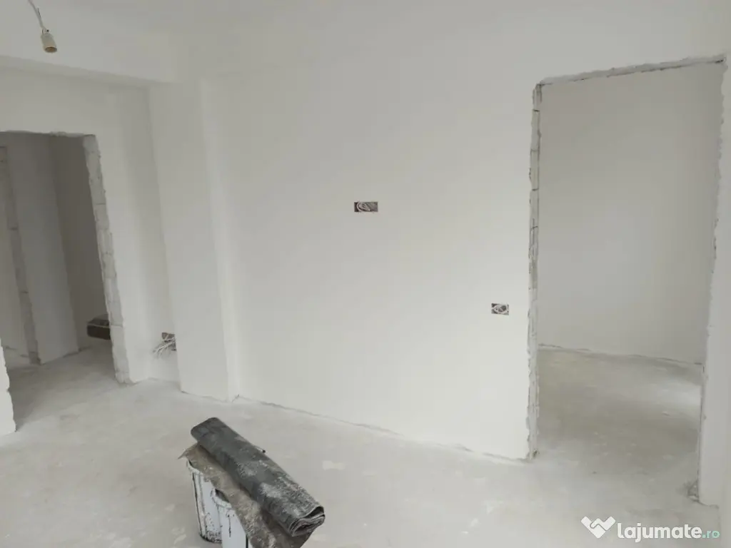 Vila ind.3cam+2bai+2parcari+192mp curte/centru Popesti-Le... 