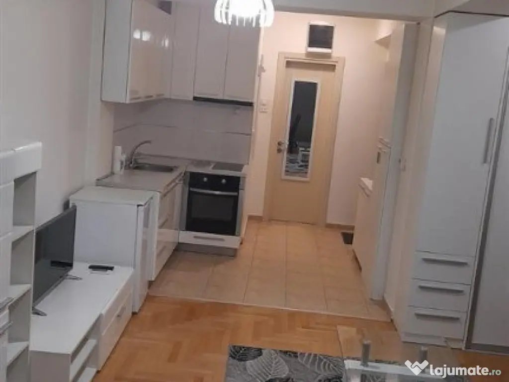 Garsoniera in zona Obor de inchiriat