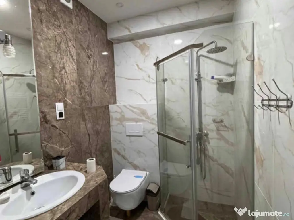 Garsoniera de inchiriat in Piata Alba Iulia