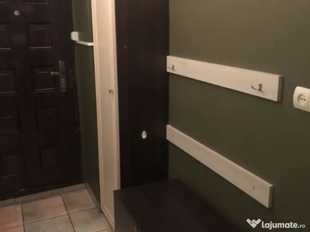 Garsoniera de inchiriat in zona Crangasi