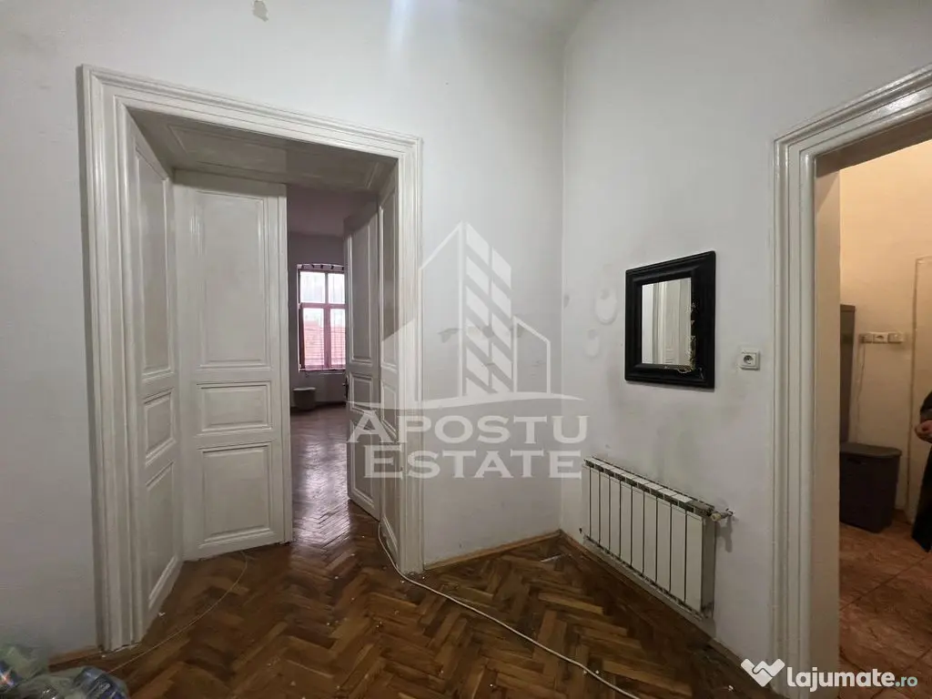 De VÂNZARE - apartament 3 camere zona Maria 