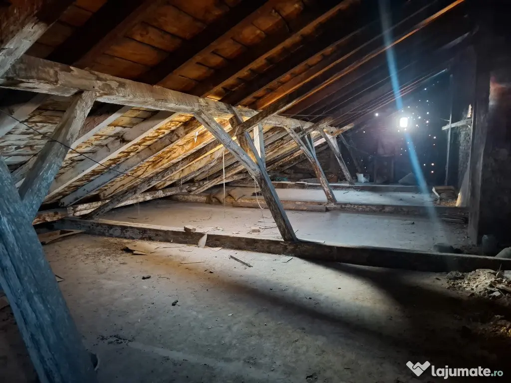 Vand apartament 3 camere Horia 