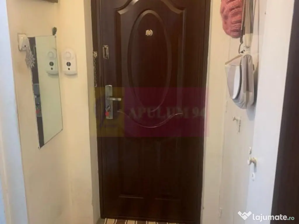 Garsoniera, 31mp, Metrou Aparatorii Patriei - Grand Arena 