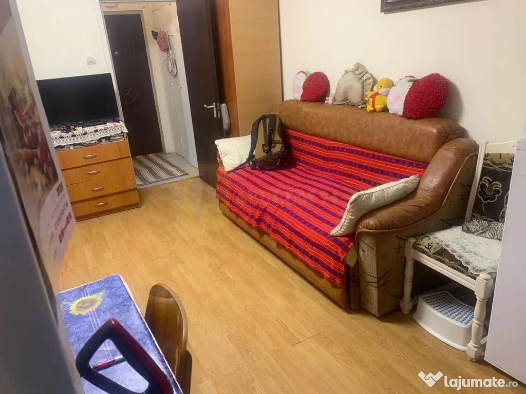 Garsoniera, 31mp, Metrou Aparatorii Patriei - Grand Arena 