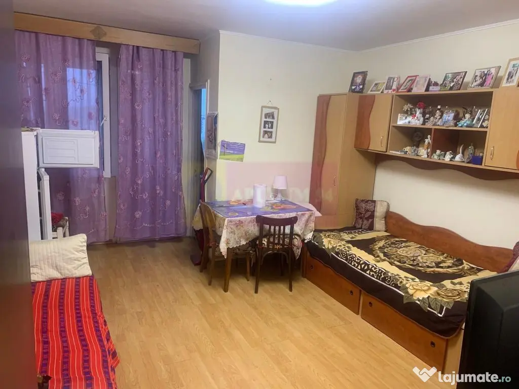 Garsoniera, 31mp, Metrou Aparatorii Patriei - Grand Arena 