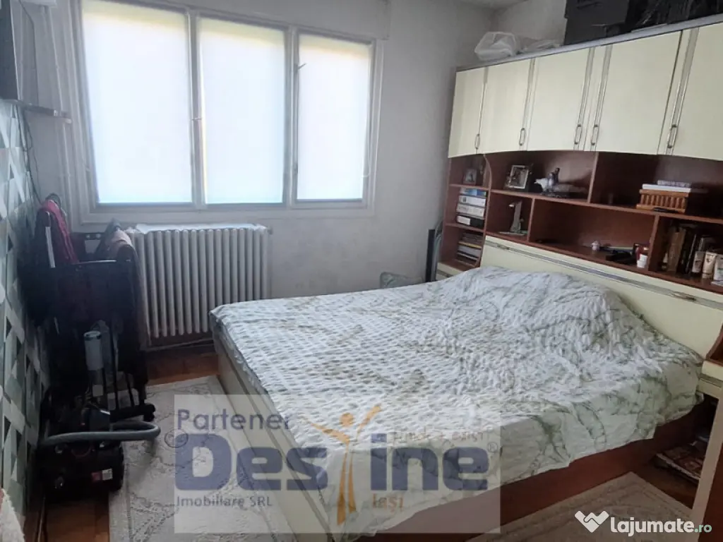 Apartament 3 camere Semidecomandat - 60 mp, Etaj 4 