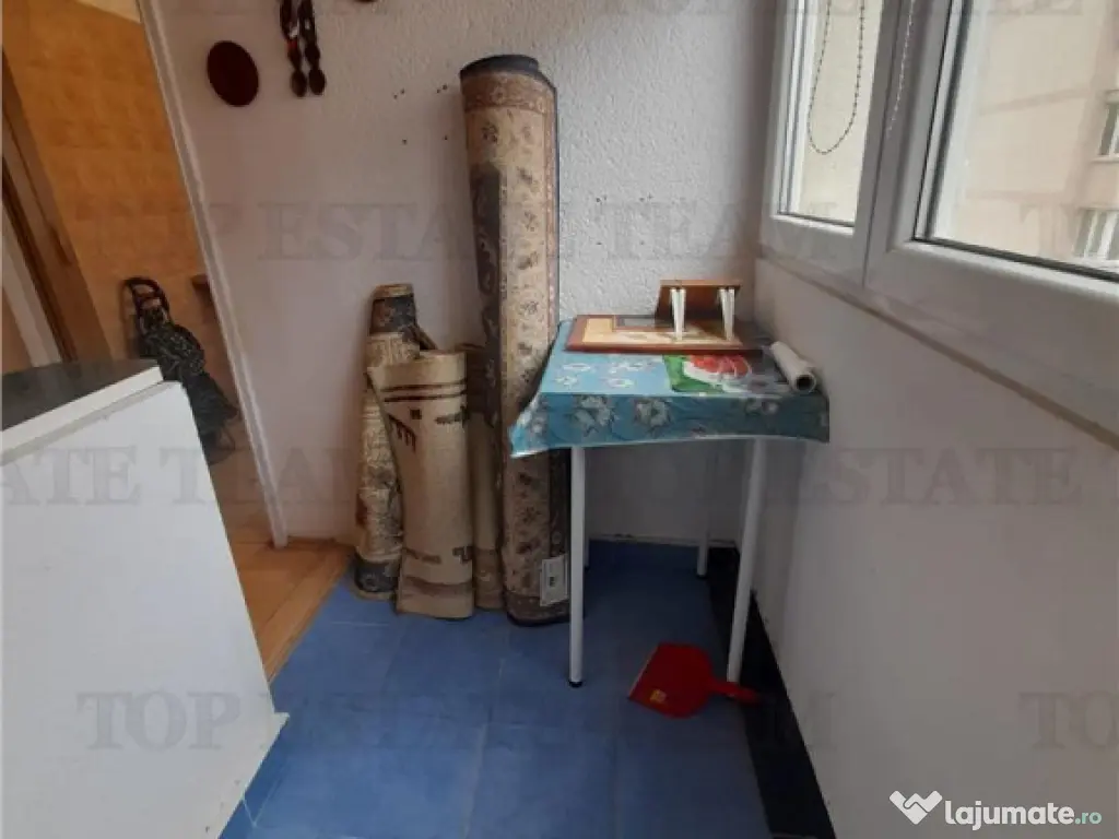 Bd Basarabiei -Parcul National- Garsoniera in bloc Anvelo 