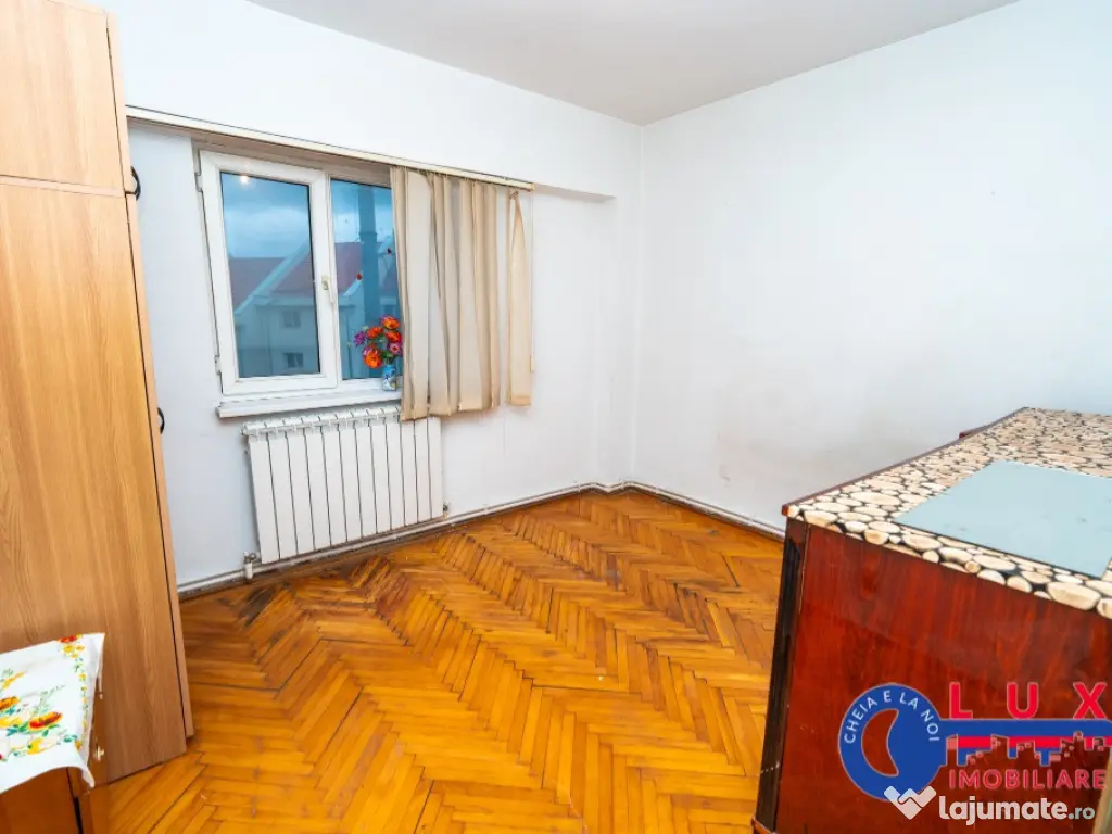 ID 3632 - Apartament 3 camere de vanzare -Str. Mircea Voda