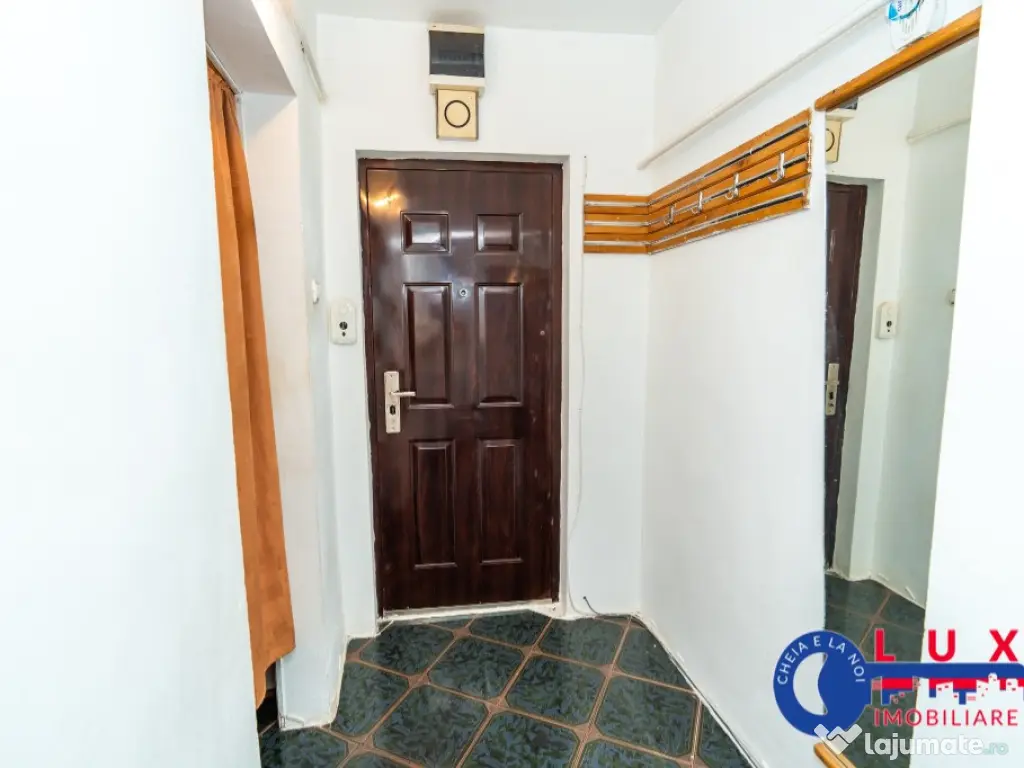 ID 3632 - Apartament 3 camere de vanzare -Str. Mircea Voda