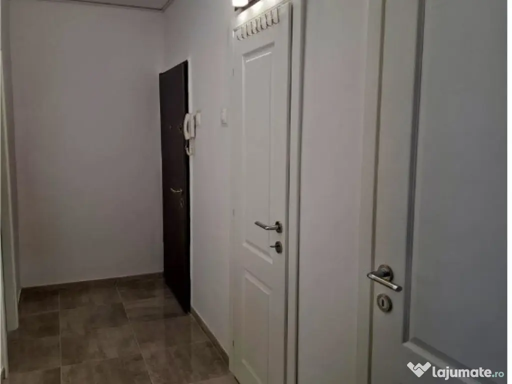 Apartament modern cu 2 camere, renovat complet – 9 Mai! CE1413