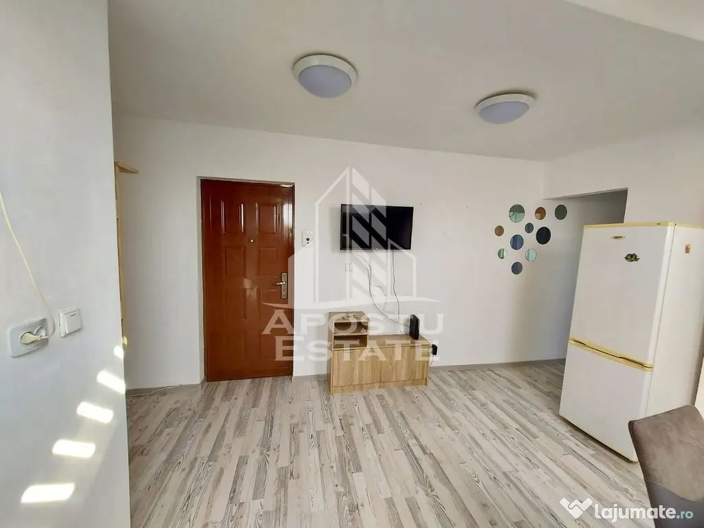 Apartament cu 2 camere, centrala proprie, zona Girocului