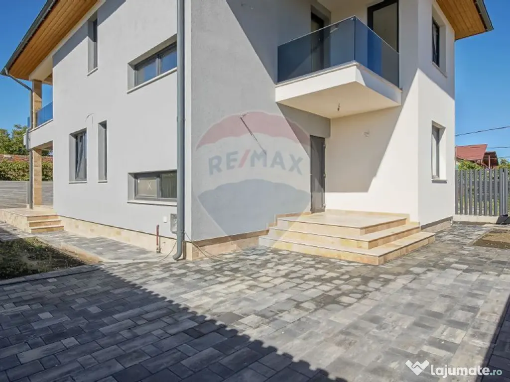 Casă / Vilă cu 5 camere de vânzare