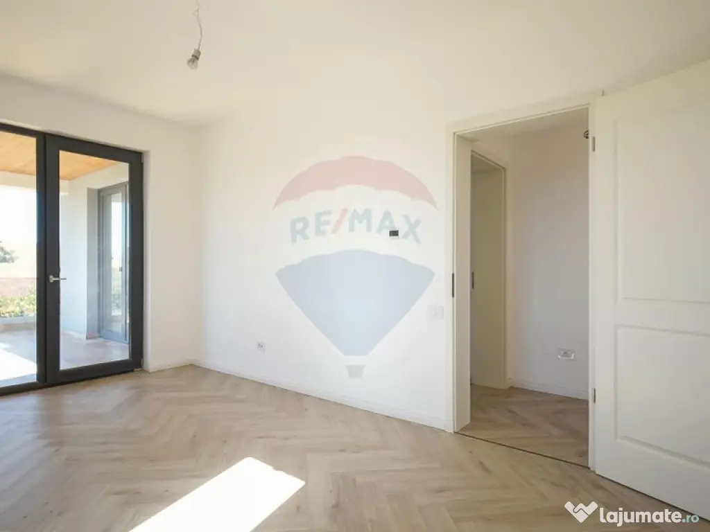 Casă / Vilă cu 5 camere de vânzare