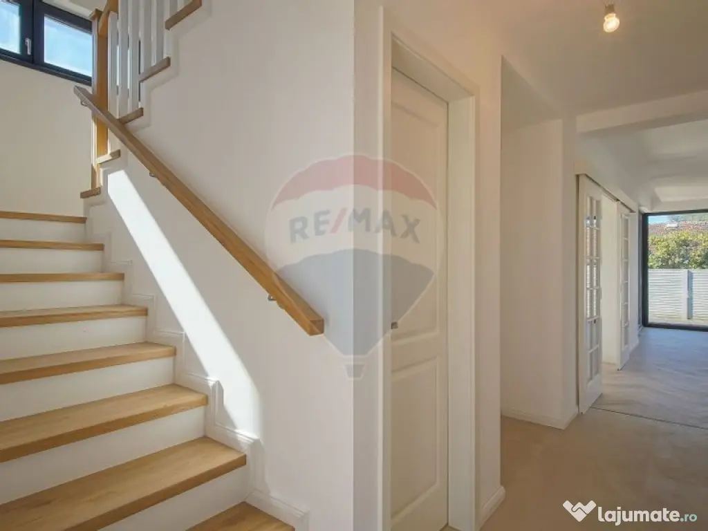 Casă / Vilă cu 5 camere de vânzare