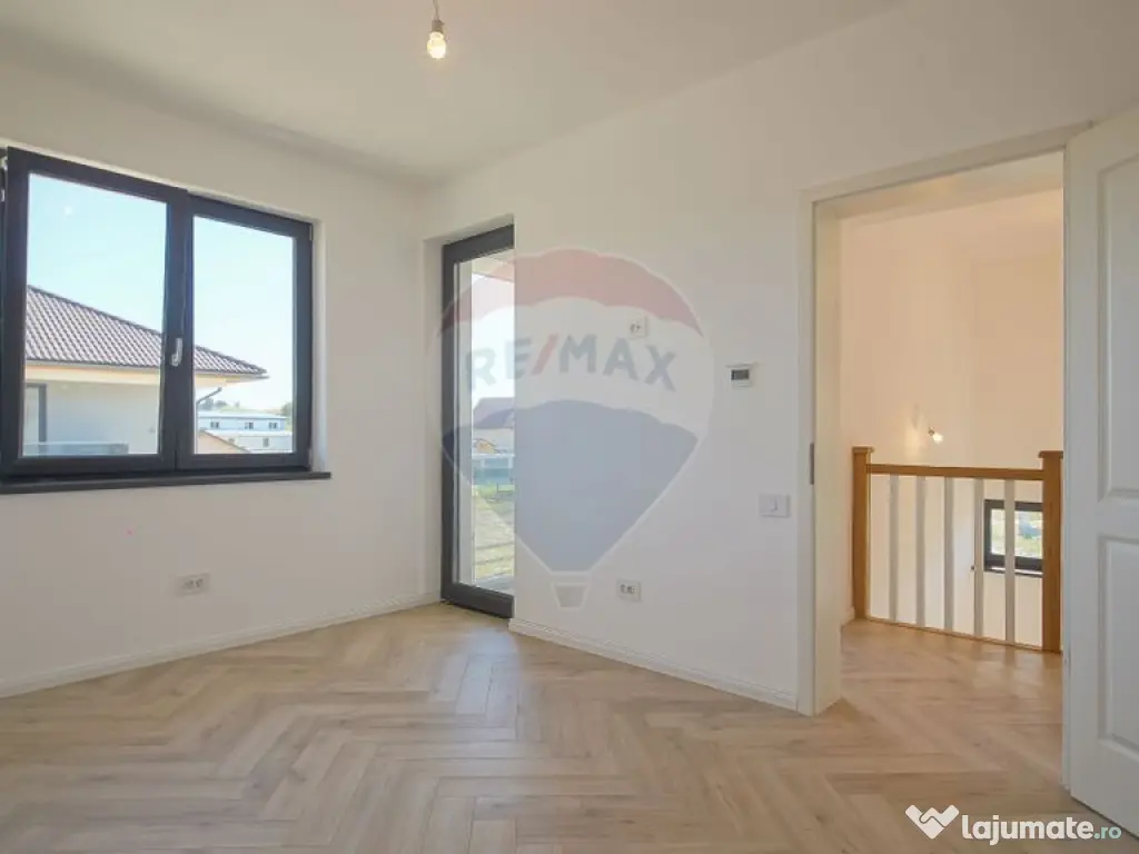 Casă / Vilă cu 5 camere de vânzare