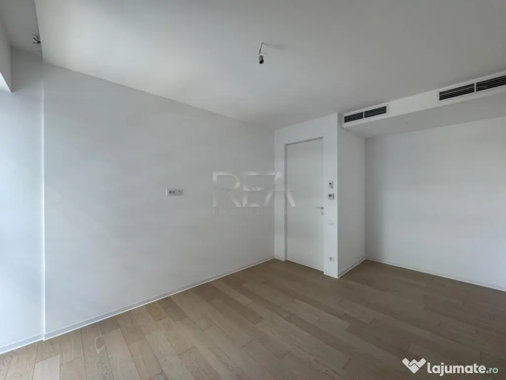 4 camere langa Promenada Mall in One Lake Club 