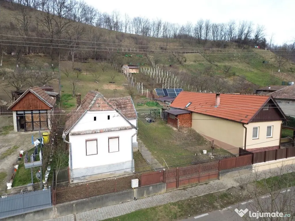 Casă la țară in Transilvania - sat sasesc Păucea, jud...