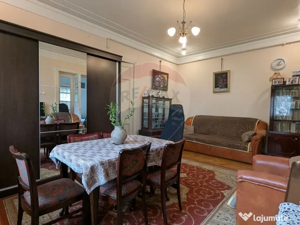 Vânzare Casă / Vilă cu 11 camere în zona Iancului 