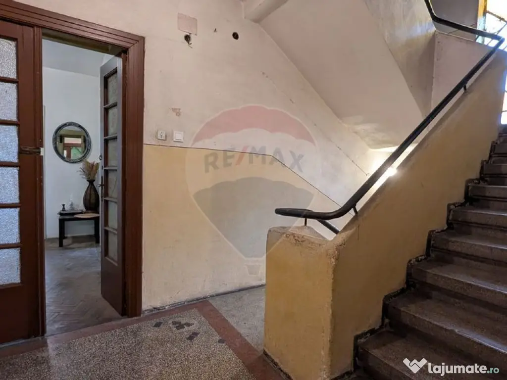 Vânzare Casă / Vilă cu 11 camere în zona Iancului 