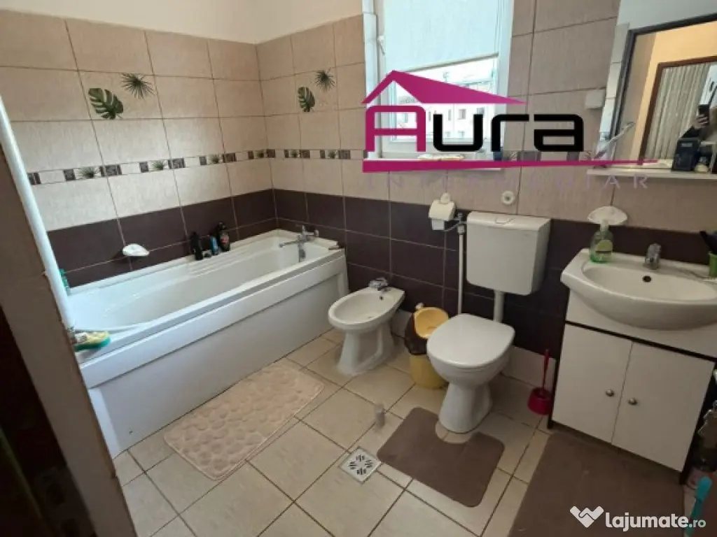 Casa Duplex,D+P+1,din BCA,zona Rosa