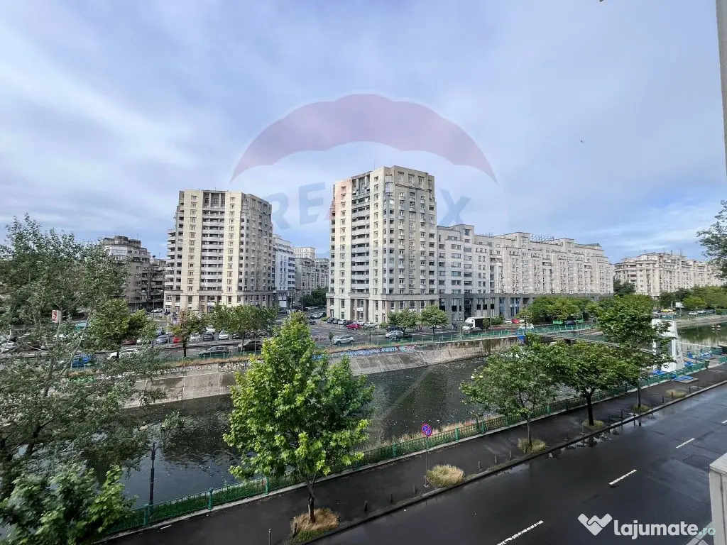 Apartament cu 2 camere de vanzare in Calea Victoriei nr 1 