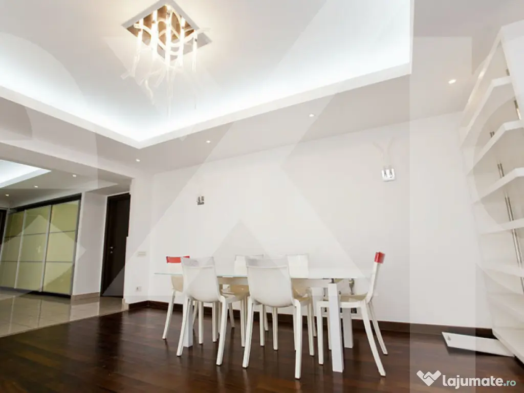 Apartament 4 camere de vanzare- zona Eminescu, bloc nou, foa