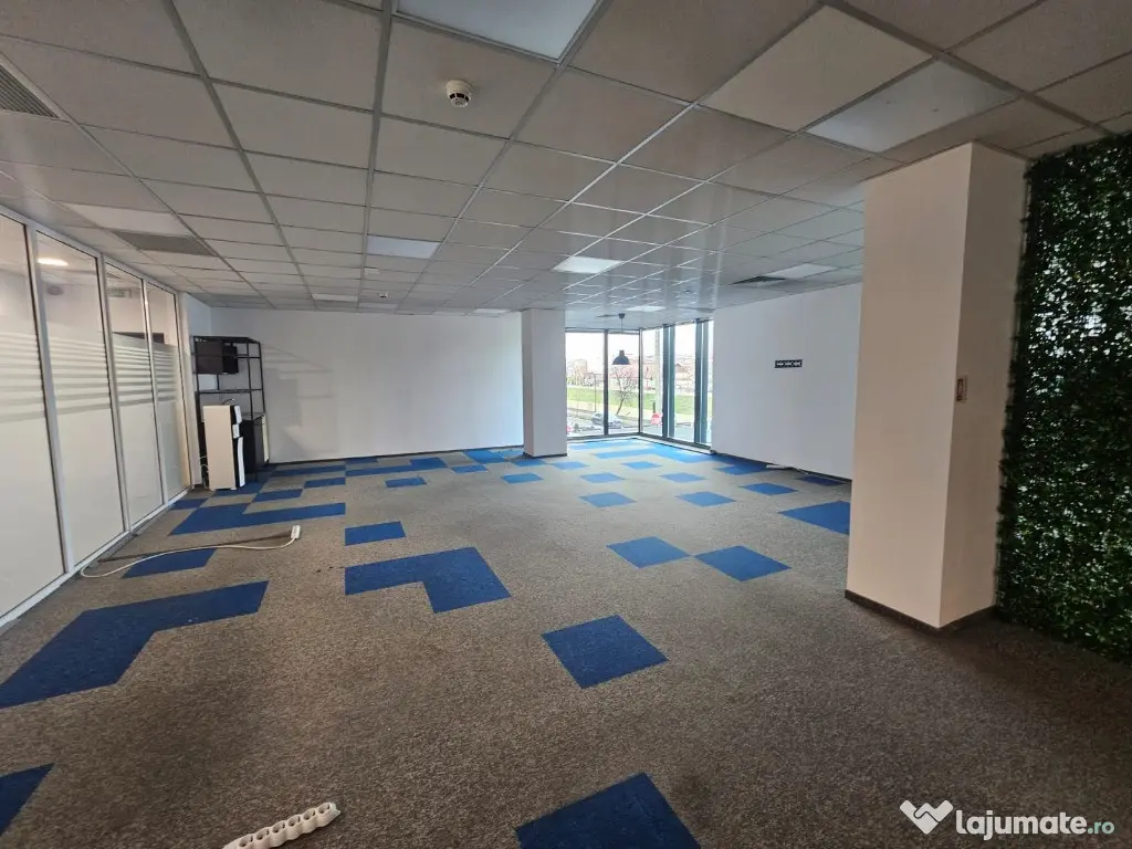 Spatiu de birouri 110mp. Podu de piatra. Comision 0