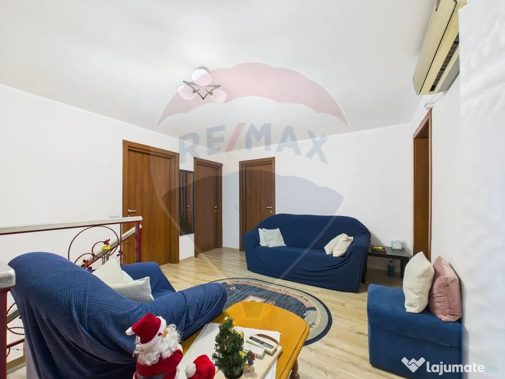 Casă / Vilă cu 5 camere de vânzare în zona Central 