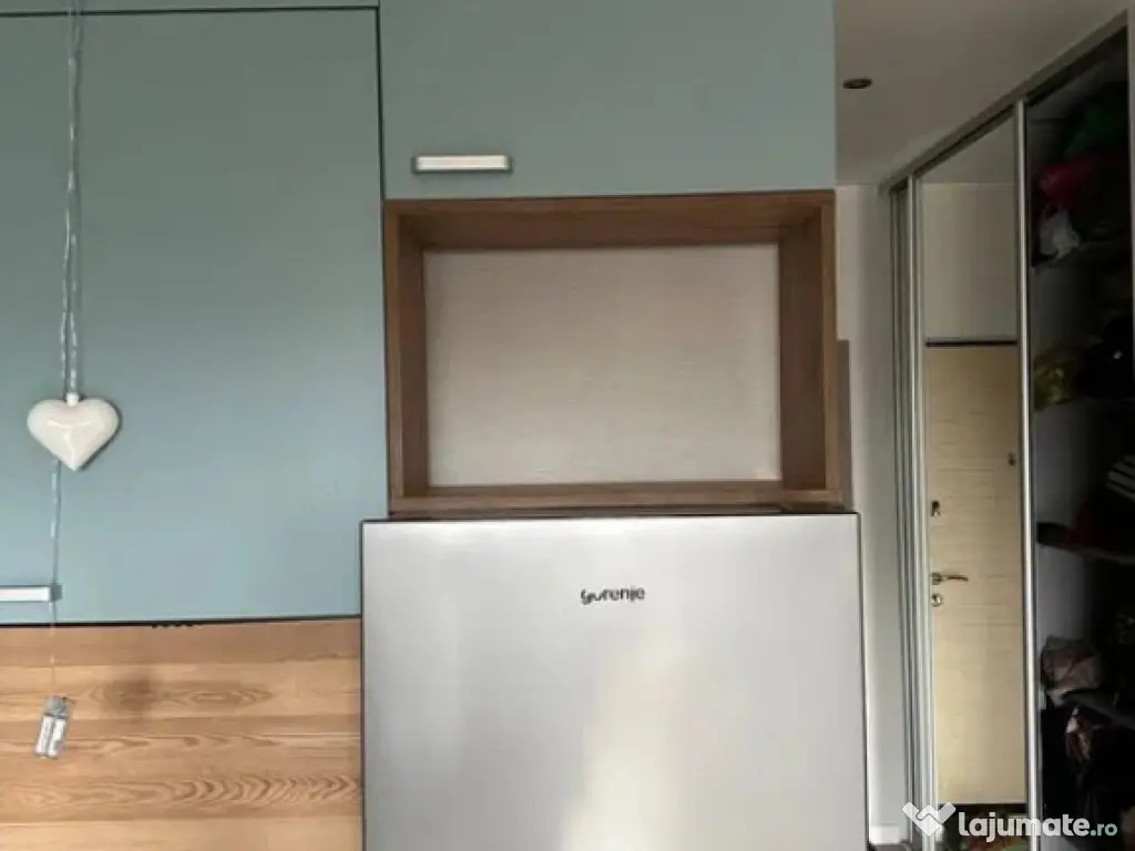 Garsoniera de vanzare zona Pandurii 