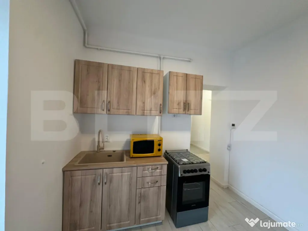 Apartament de 2 camere, 64 mp, zona Centrală