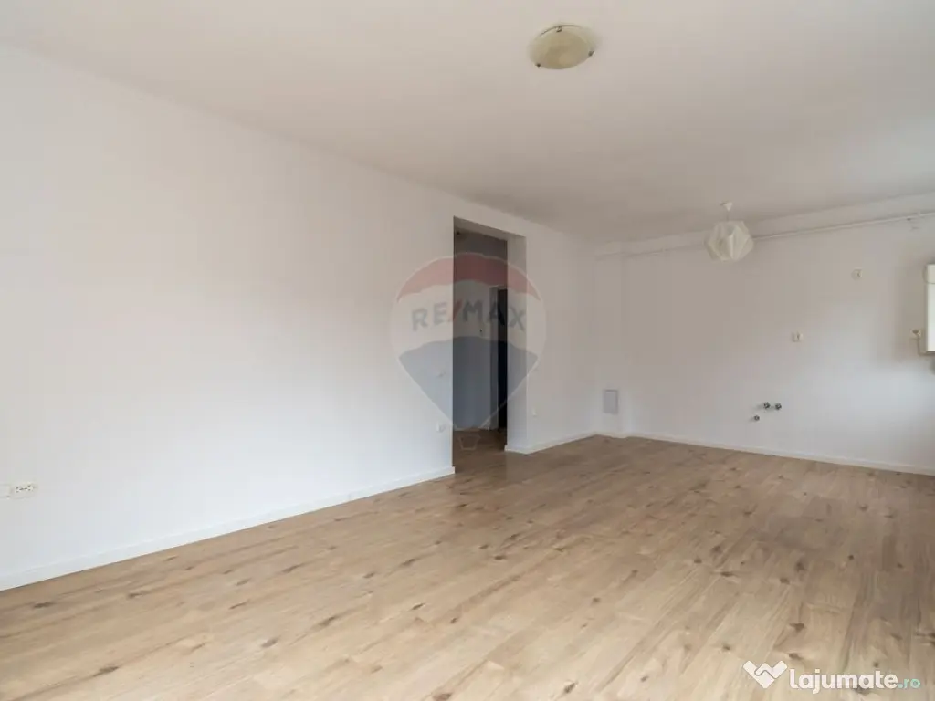 Apartament cu 2 camere de vanzare Floresti 