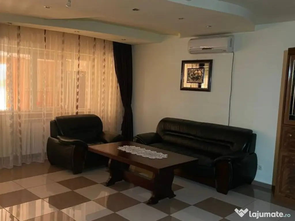 APARTAMENT 3 CAMERE- 700EURO 