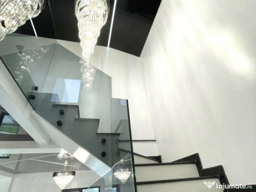 Vila P+M, 5 Camere, 450 mp teren, Midia Sat