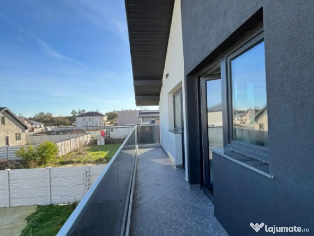 Vila P+M, 5 Camere, 450 mp teren, Midia Sat