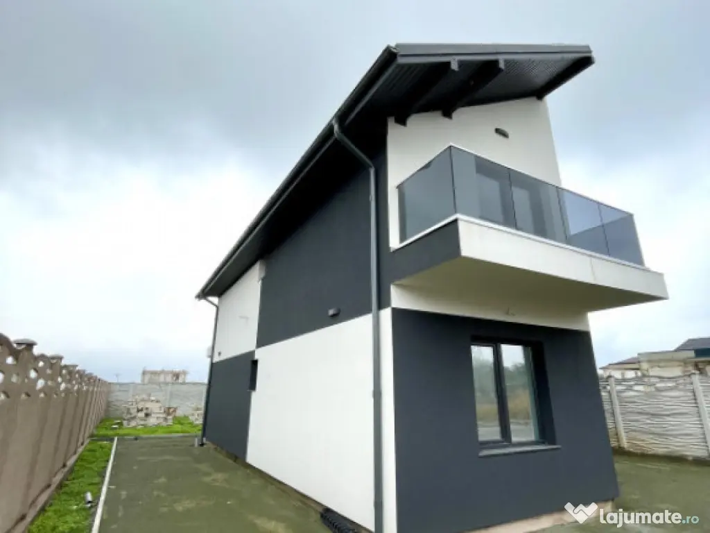 Vila P+M, 5 Camere, 450 mp teren, Midia Sat