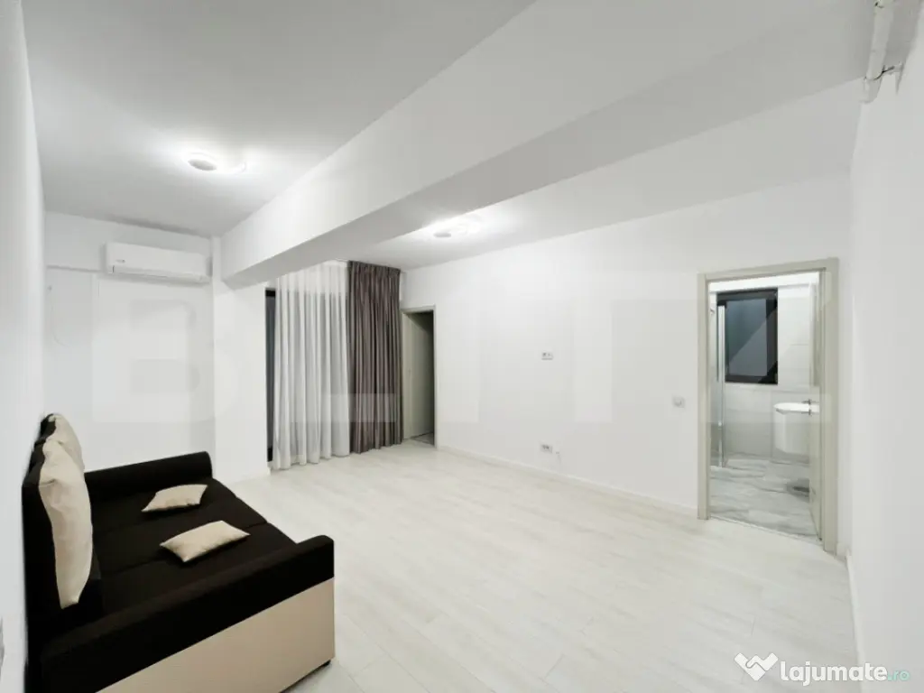 Apartament o camera 41 mp, loc de parcare inclus, zona Galat