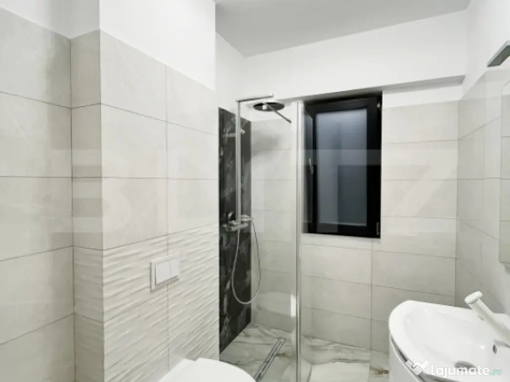 Apartament o camera 41 mp, loc de parcare inclus, zona Galat