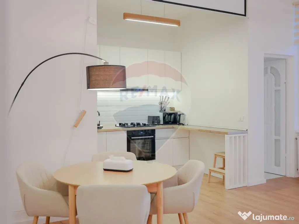 Apartament premium cu 4 camere de închiriat - Ultracentral 