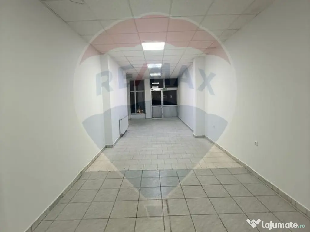 Spațiu comercial de 60mp de închiriat în zona Rovine 
