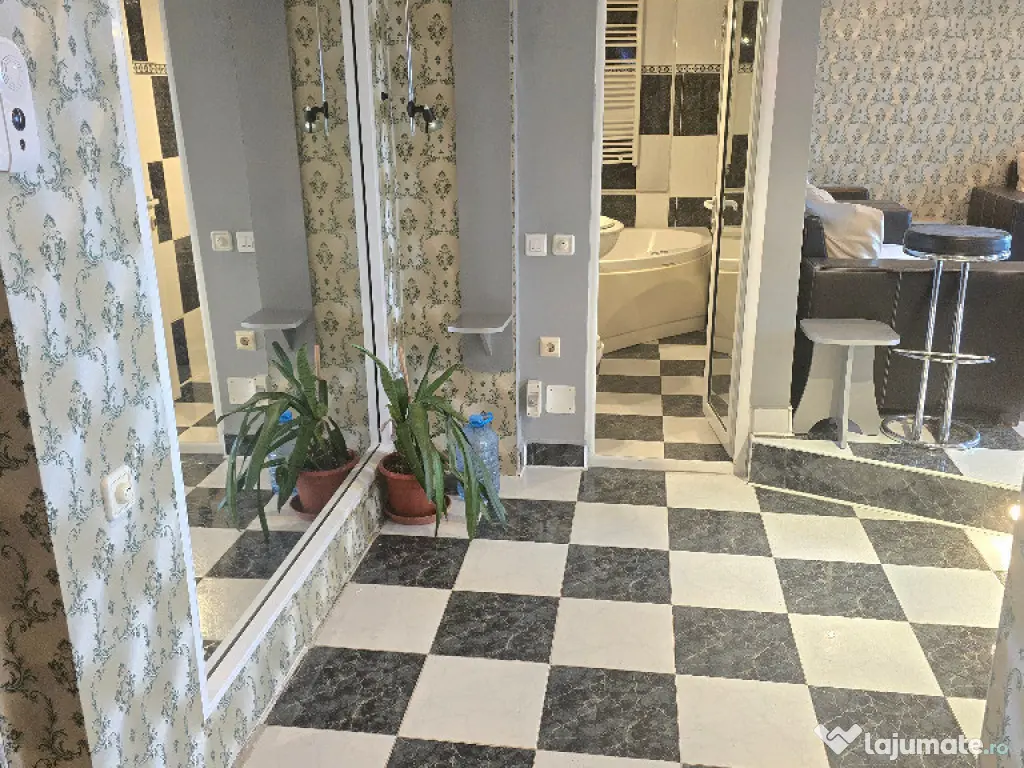 Vand apartament 2 camere in Deva, Bld. Decebal, 50 mp, decomandat, 