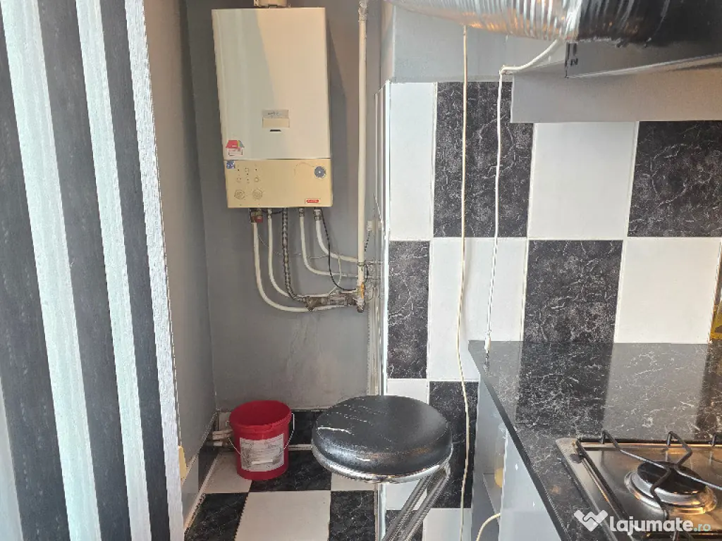 Vand apartament 2 camere in Deva, Bld. Decebal, 50 mp, decomandat, 