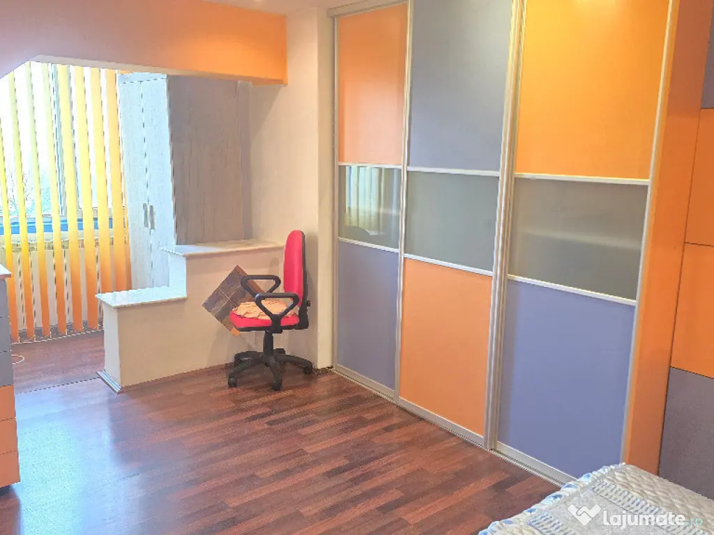 Vand apartament 2 camere in Deva, Bld. Decebal, 50 mp, decomandat, 